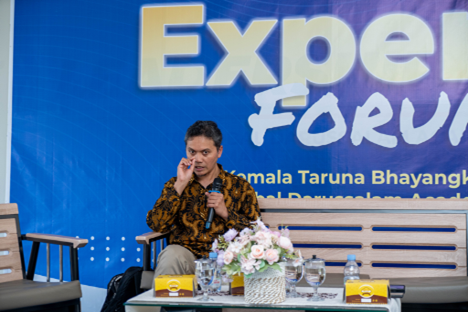 Expert Forum GDA: Menyiapkan Generasi Visioner untuk Transisi Energi Terbarukan